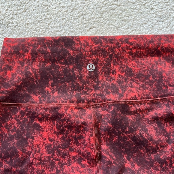 Lululemon Wunder Train HR Short 8” Women's Workout Biker Shorts Red DWAR Size 6 - Picture 8 of 9